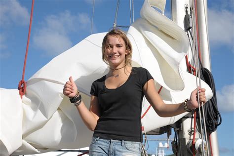 Jan 22, 2012 ... This week (Saturday 21st January) Laura Dekker, 16-year-old Dutch/New Zealander solo sailor, quietly sailed between islands in pleasant seas ...